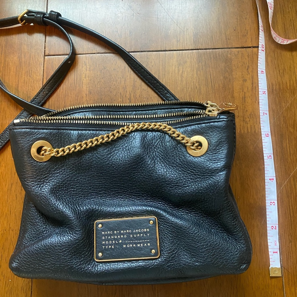 Marc by Marc Jacobs small crossbody GREAT CONDITION